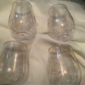 NIB Bando set of 4 glitter wine glasses
